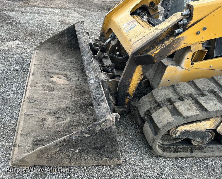 image for item DO6490 2017 Caterpillar 289D tracked skid steer loader