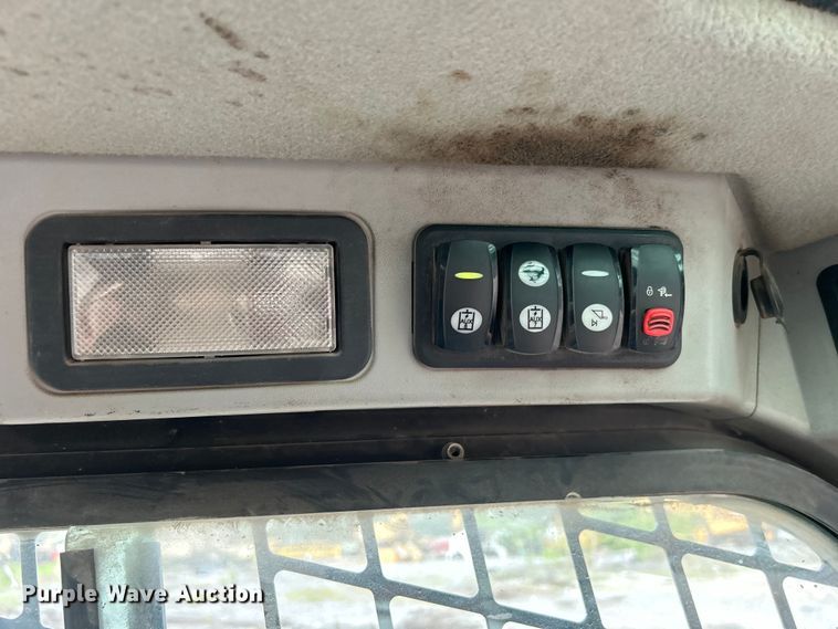 image for item DO6490 2017 Caterpillar 289D tracked skid steer loader