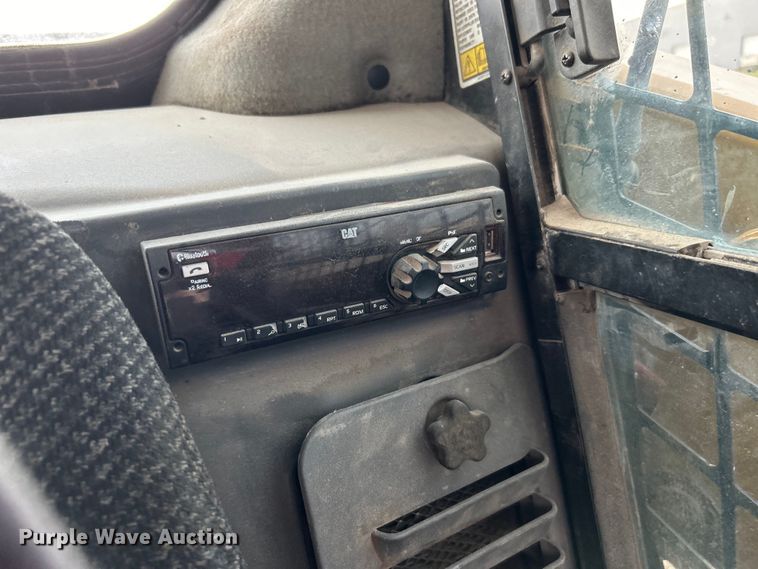 image for item DO6490 2017 Caterpillar 289D tracked skid steer loader