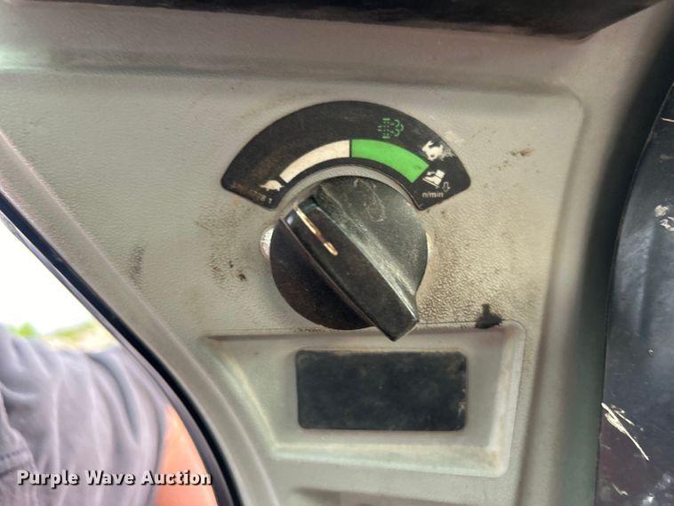 image for item DO6490 2017 Caterpillar 289D tracked skid steer loader