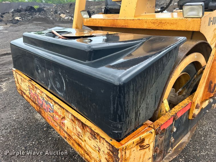 image for item DO6491 1997 Hypac C778B double drum vibratory roller