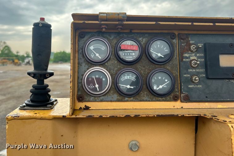 image for item DO6491 1997 Hypac C778B double drum vibratory roller