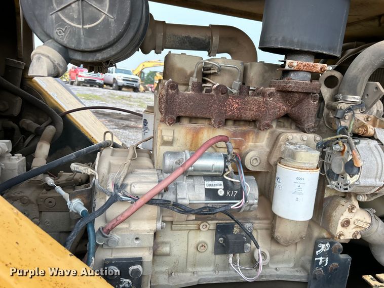 image for item DO6492 Hypac  C530AH pneumatic roller