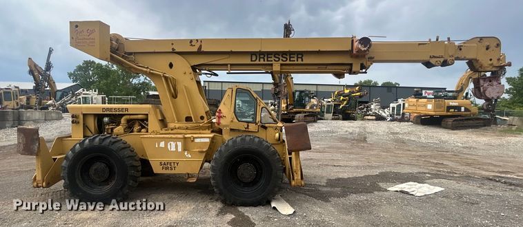 image for item DO6498 Dresser 150A crane