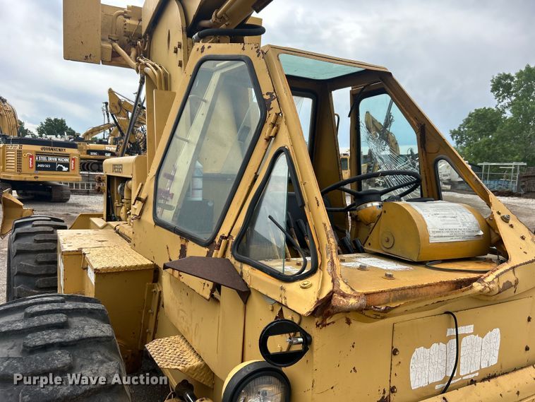 image for item DO6498 Dresser 150A crane