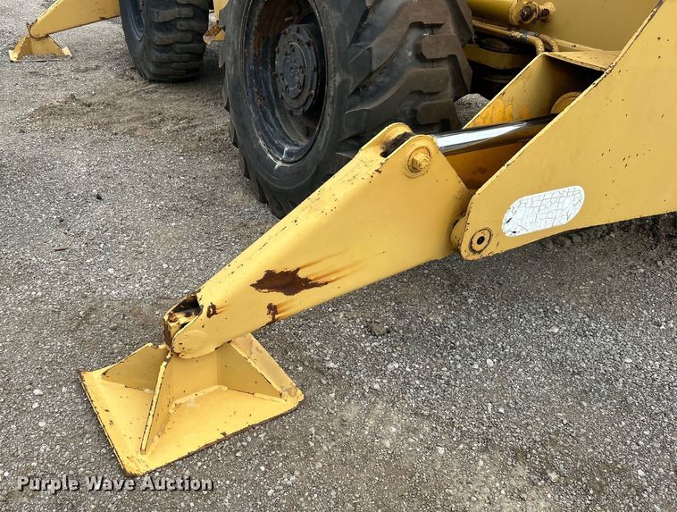 image for item DO6498 Dresser 150A crane