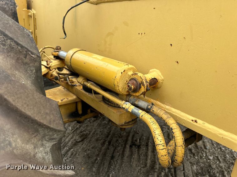 image for item DO6498 Dresser 150A crane