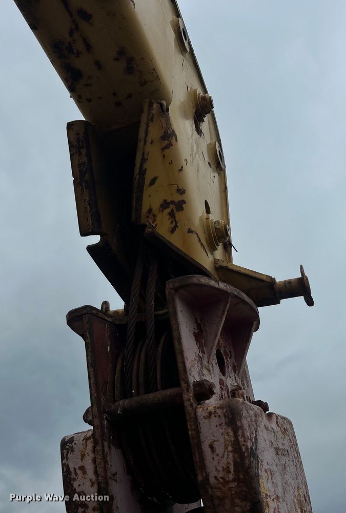 image for item DO6498 Dresser 150A crane