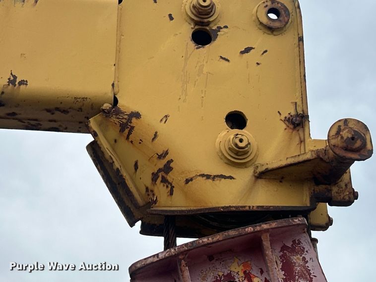 image for item DO6498 Dresser 150A crane