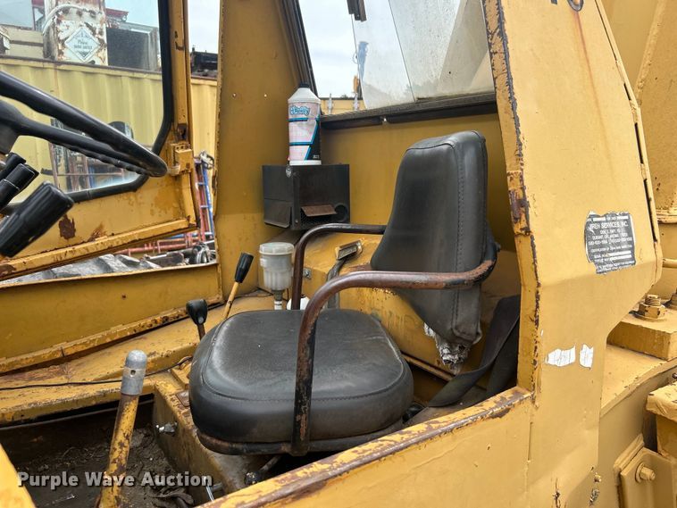 image for item DO6498 Dresser 150A crane