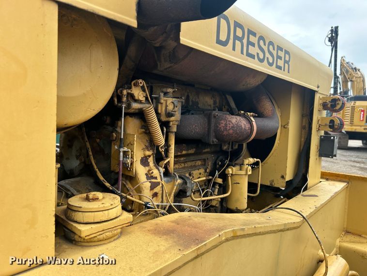 image for item DO6498 Dresser 150A crane