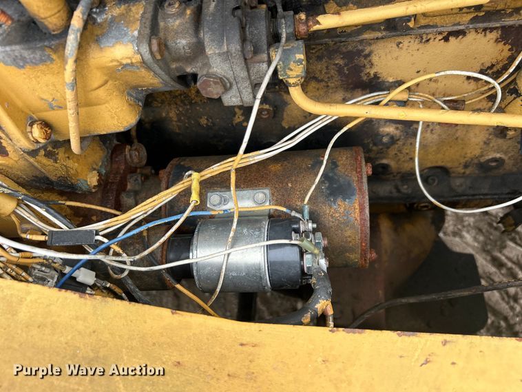 image for item DO6498 Dresser 150A crane