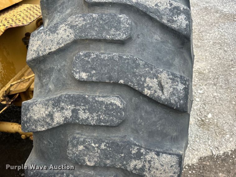 image for item DO6498 Dresser 150A crane