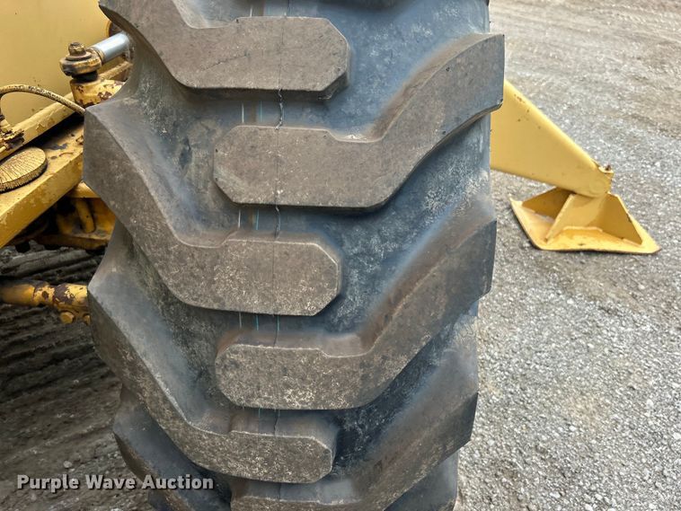 image for item DO6498 Dresser 150A crane