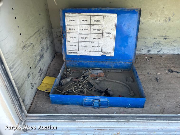 image for item DO6505 2019 Ford F350 Super Duty XL SuperCab utility bed pickup truck