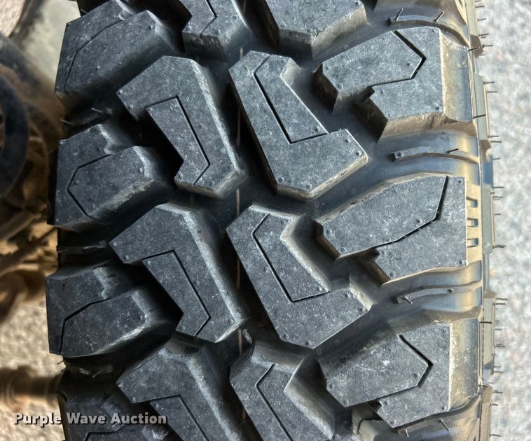 image for item DO6505 2019 Ford F350 Super Duty XL SuperCab utility bed pickup truck