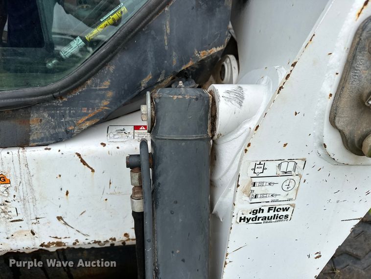 image for item DO6958 2016 Bobcat T870 tracked skid steer loader