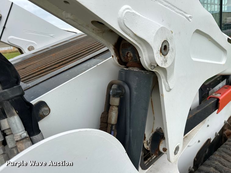 image for item DO6958 2016 Bobcat T870 tracked skid steer loader