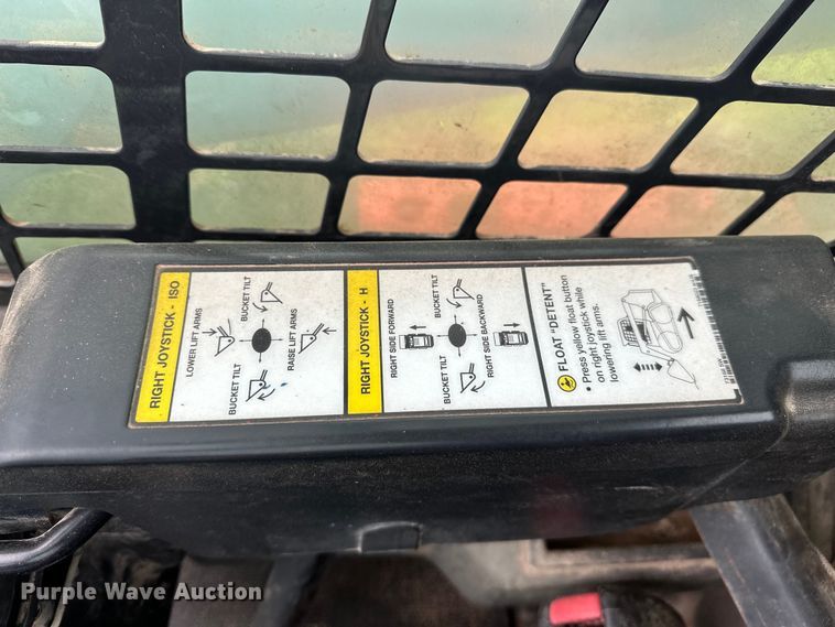 image for item DO6958 2016 Bobcat T870 tracked skid steer loader