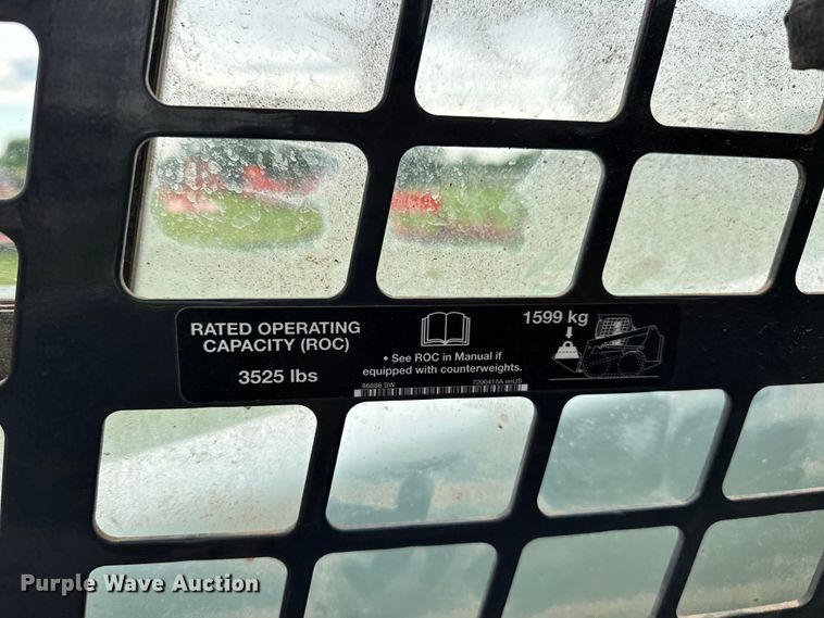 image for item DO6958 2016 Bobcat T870 tracked skid steer loader