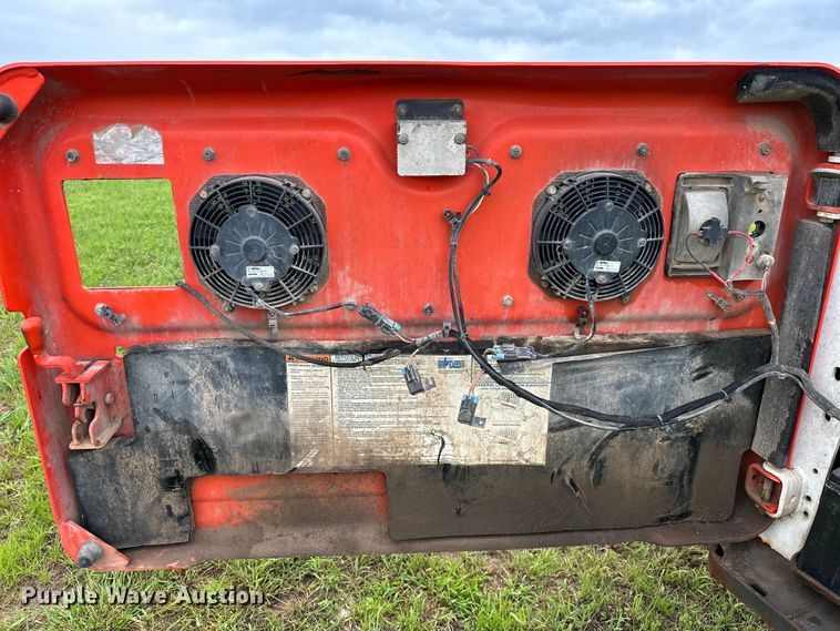 image for item DO6958 2016 Bobcat T870 tracked skid steer loader