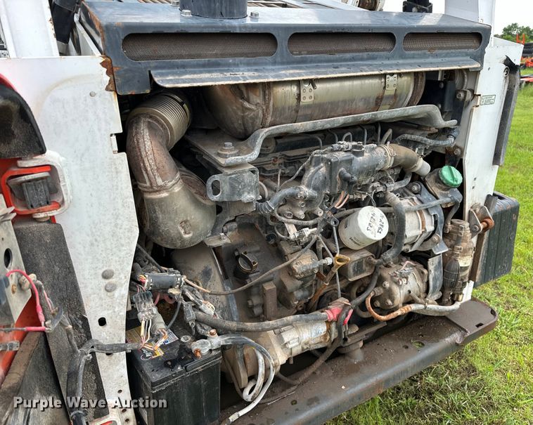 image for item DO6958 2016 Bobcat T870 tracked skid steer loader