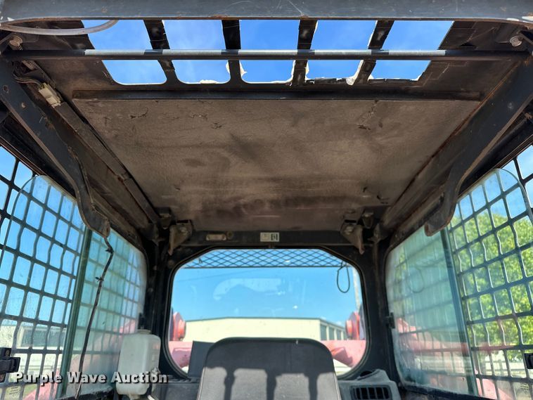 image for item DO6963 2014 Kubota  SVL90-2 tracked skid steer loader