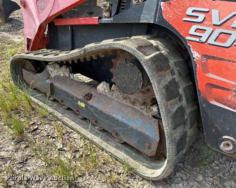 image for item DO6963 2014 Kubota  SVL90-2 tracked skid steer loader