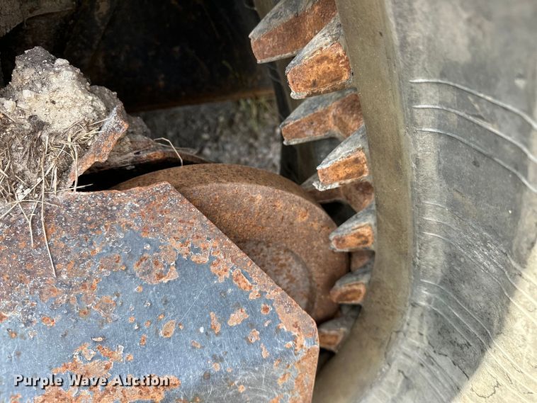 image for item DO6963 2014 Kubota  SVL90-2 tracked skid steer loader