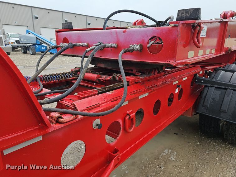 image for item DP0906 2015 Etnyre Blackhawk RTN65TD3-R4/5A-RA lowboy equipment trailer