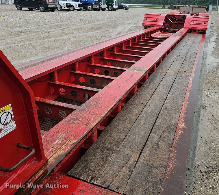 image for item DP0906 2015 Etnyre Blackhawk RTN65TD3-R4/5A-RA lowboy equipment trailer