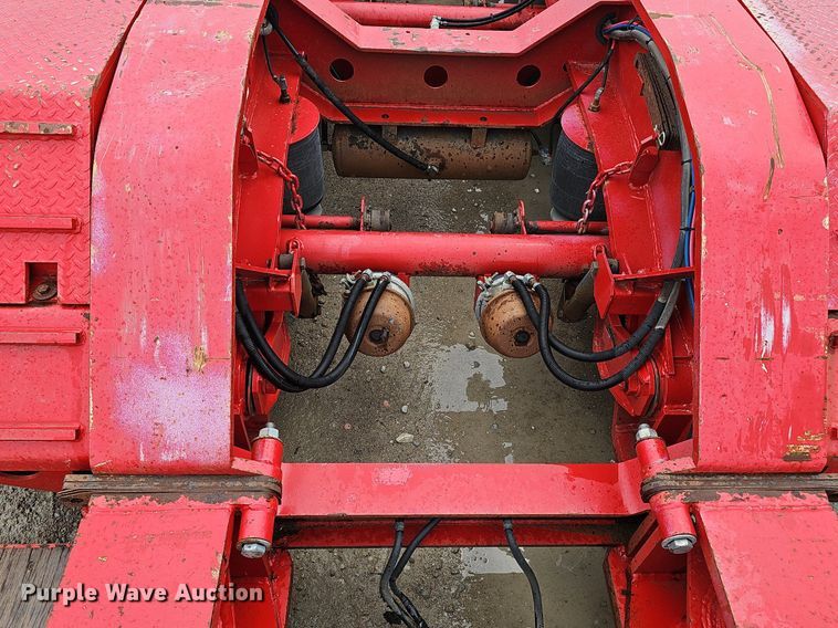 image for item DP0906 2015 Etnyre Blackhawk RTN65TD3-R4/5A-RA lowboy equipment trailer