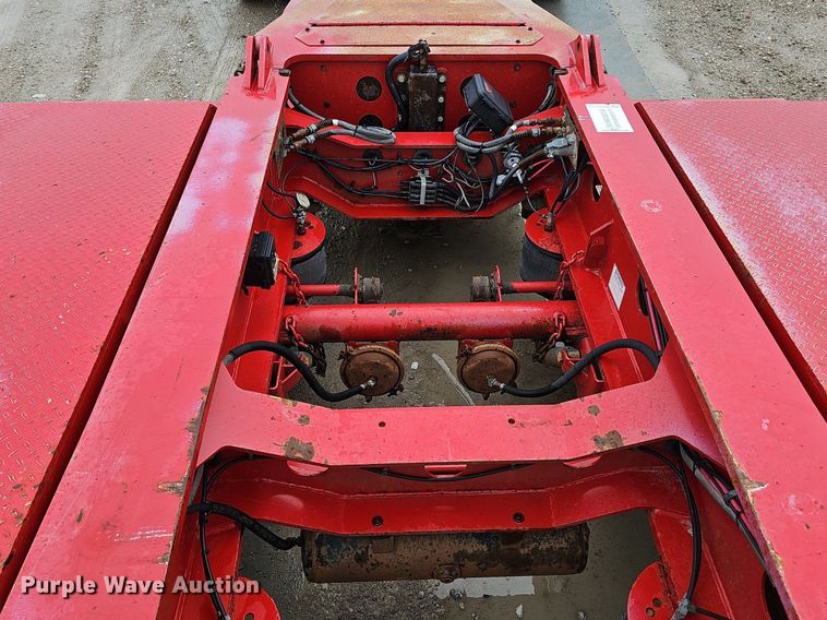 image for item DP0906 2015 Etnyre Blackhawk RTN65TD3-R4/5A-RA lowboy equipment trailer