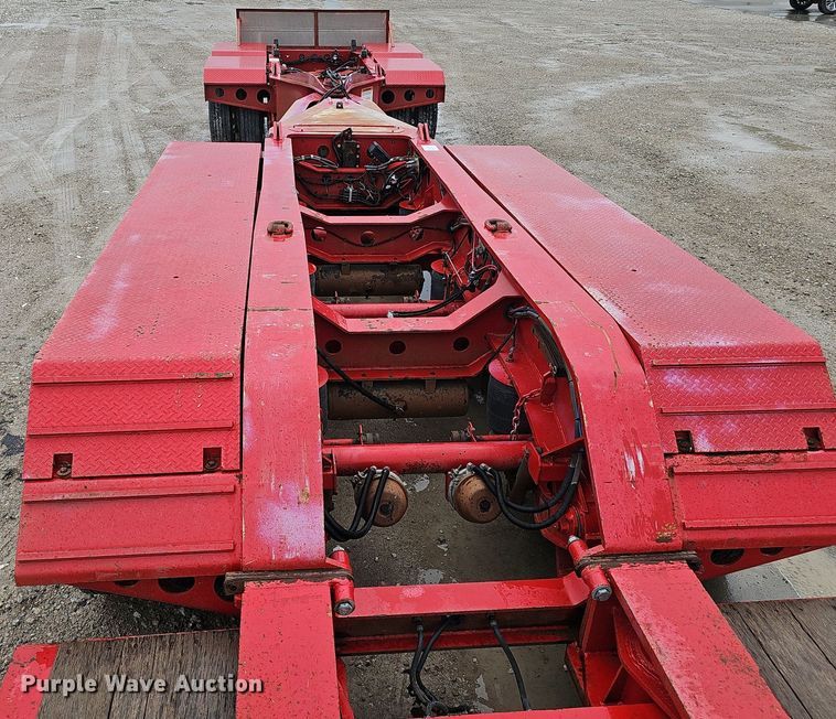 image for item DP0906 2015 Etnyre Blackhawk RTN65TD3-R4/5A-RA lowboy equipment trailer