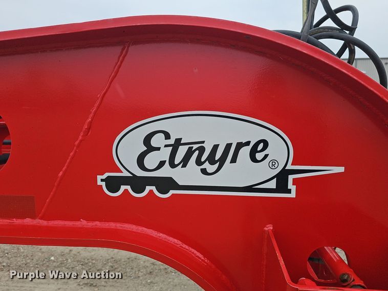 image for item DP0906 2015 Etnyre Blackhawk RTN65TD3-R4/5A-RA lowboy equipment trailer