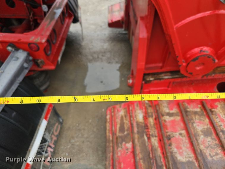 image for item DP0906 2015 Etnyre Blackhawk RTN65TD3-R4/5A-RA lowboy equipment trailer