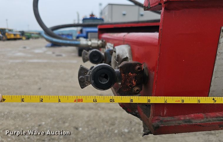 image for item DP0906 2015 Etnyre Blackhawk RTN65TD3-R4/5A-RA lowboy equipment trailer