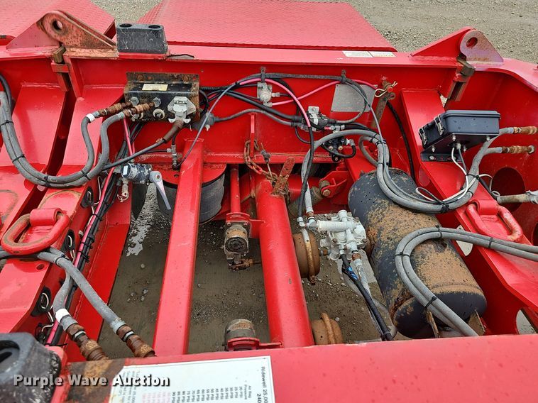 image for item DP0906 2015 Etnyre Blackhawk RTN65TD3-R4/5A-RA lowboy equipment trailer