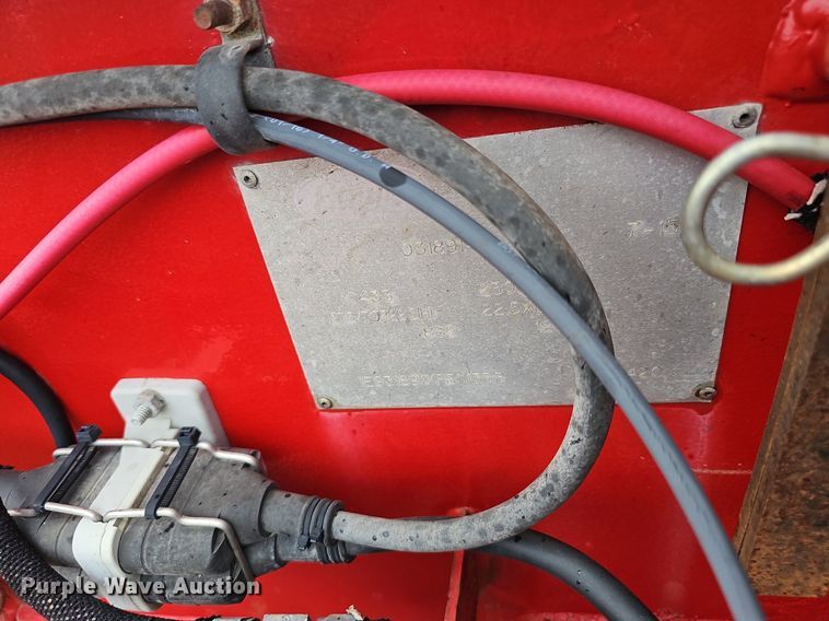 image for item DP0906 2015 Etnyre Blackhawk RTN65TD3-R4/5A-RA lowboy equipment trailer