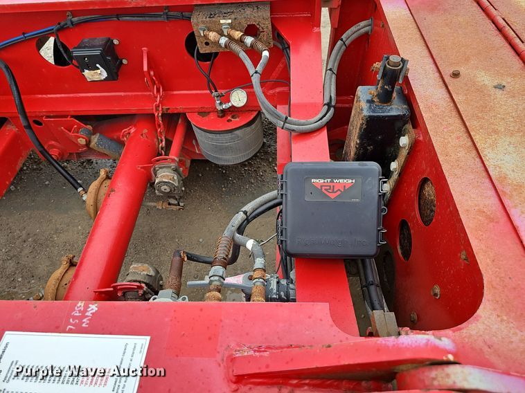 image for item DP0906 2015 Etnyre Blackhawk RTN65TD3-R4/5A-RA lowboy equipment trailer