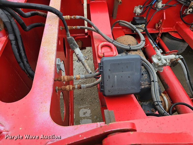 image for item DP0906 2015 Etnyre Blackhawk RTN65TD3-R4/5A-RA lowboy equipment trailer