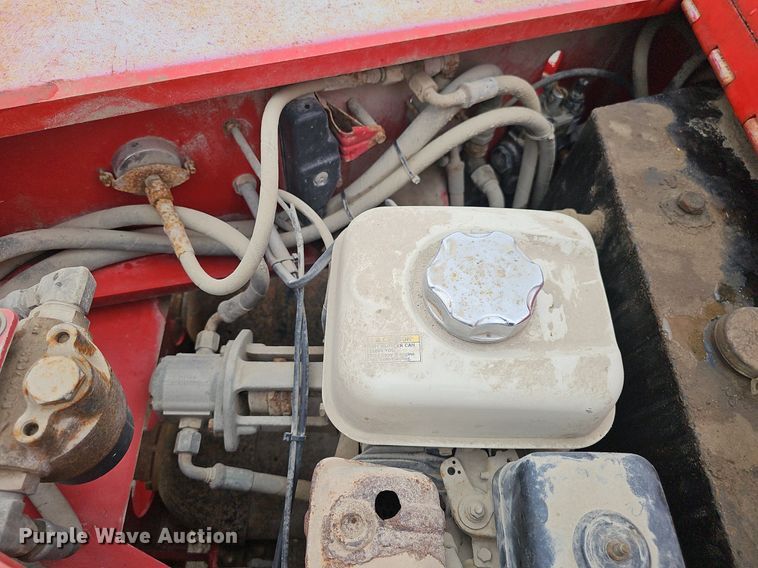 image for item DP0906 2015 Etnyre Blackhawk RTN65TD3-R4/5A-RA lowboy equipment trailer