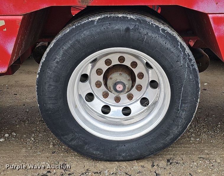 image for item DP0906 2015 Etnyre Blackhawk RTN65TD3-R4/5A-RA lowboy equipment trailer