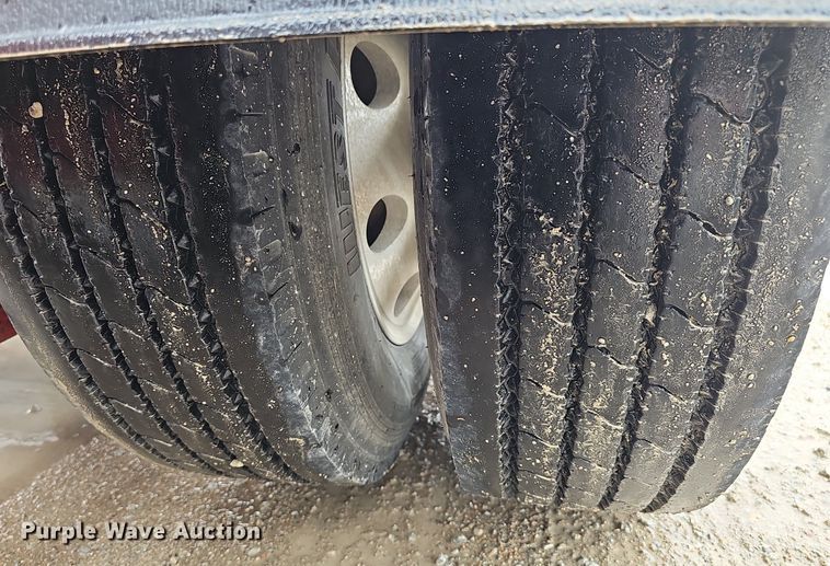 image for item DP0906 2015 Etnyre Blackhawk RTN65TD3-R4/5A-RA lowboy equipment trailer