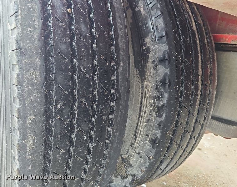 image for item DP0906 2015 Etnyre Blackhawk RTN65TD3-R4/5A-RA lowboy equipment trailer