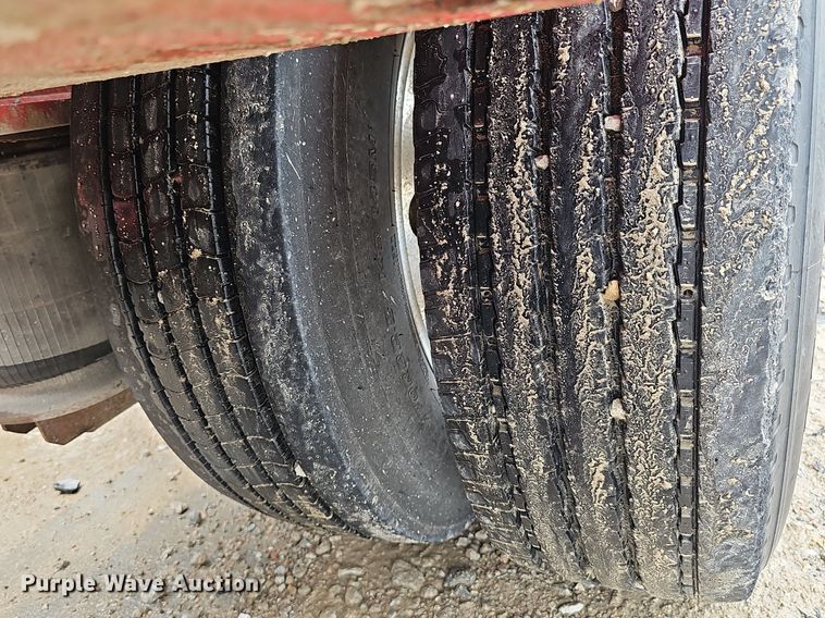 image for item DP0906 2015 Etnyre Blackhawk RTN65TD3-R4/5A-RA lowboy equipment trailer