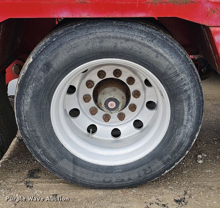 image for item DP0906 2015 Etnyre Blackhawk RTN65TD3-R4/5A-RA lowboy equipment trailer