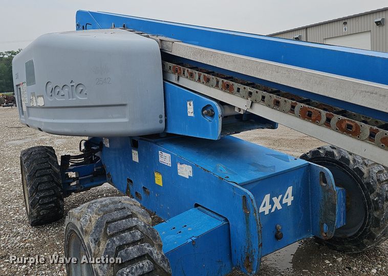 image for item DP0907 2008 Genie S-60 boom lift
