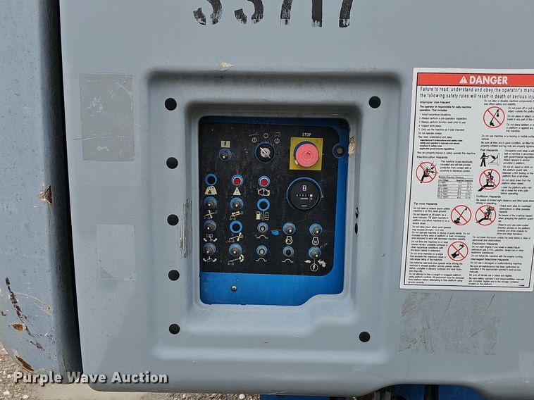 image for item DP0907 2008 Genie S-60 boom lift