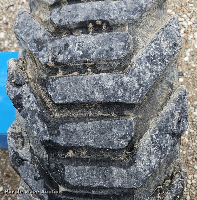 image for item DP0907 2008 Genie S-60 boom lift